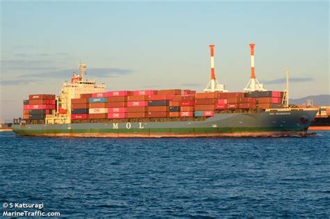 Ship SEABREEZE (Container Ship) Registered in Liberia.